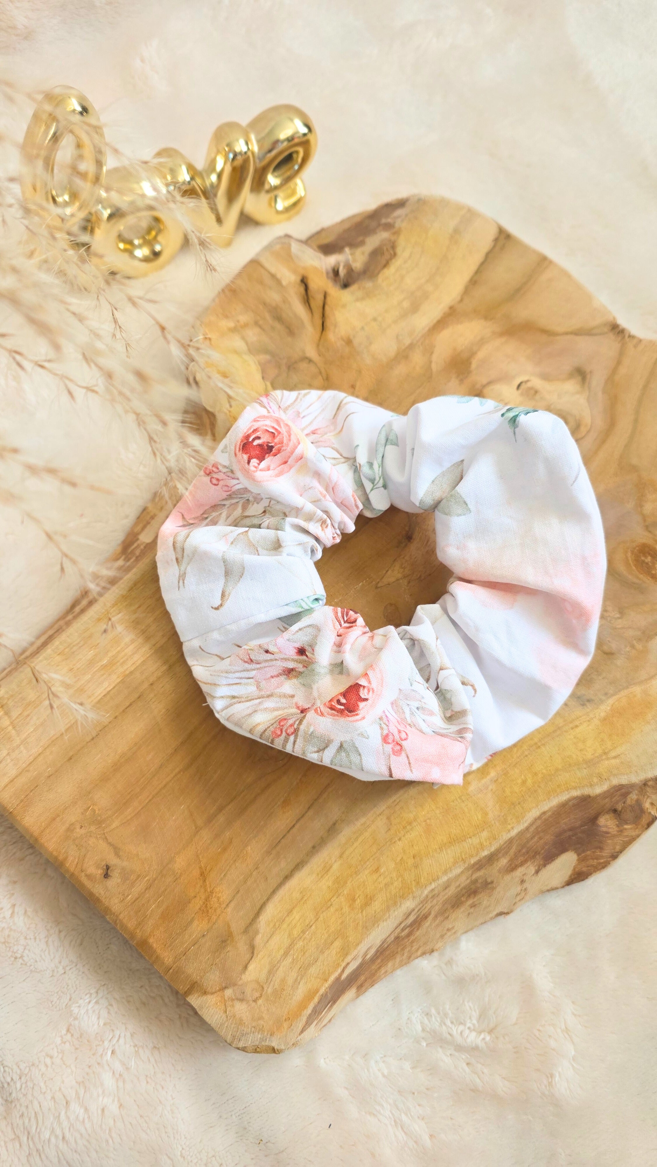 Chouchou " Nuage de Roses "