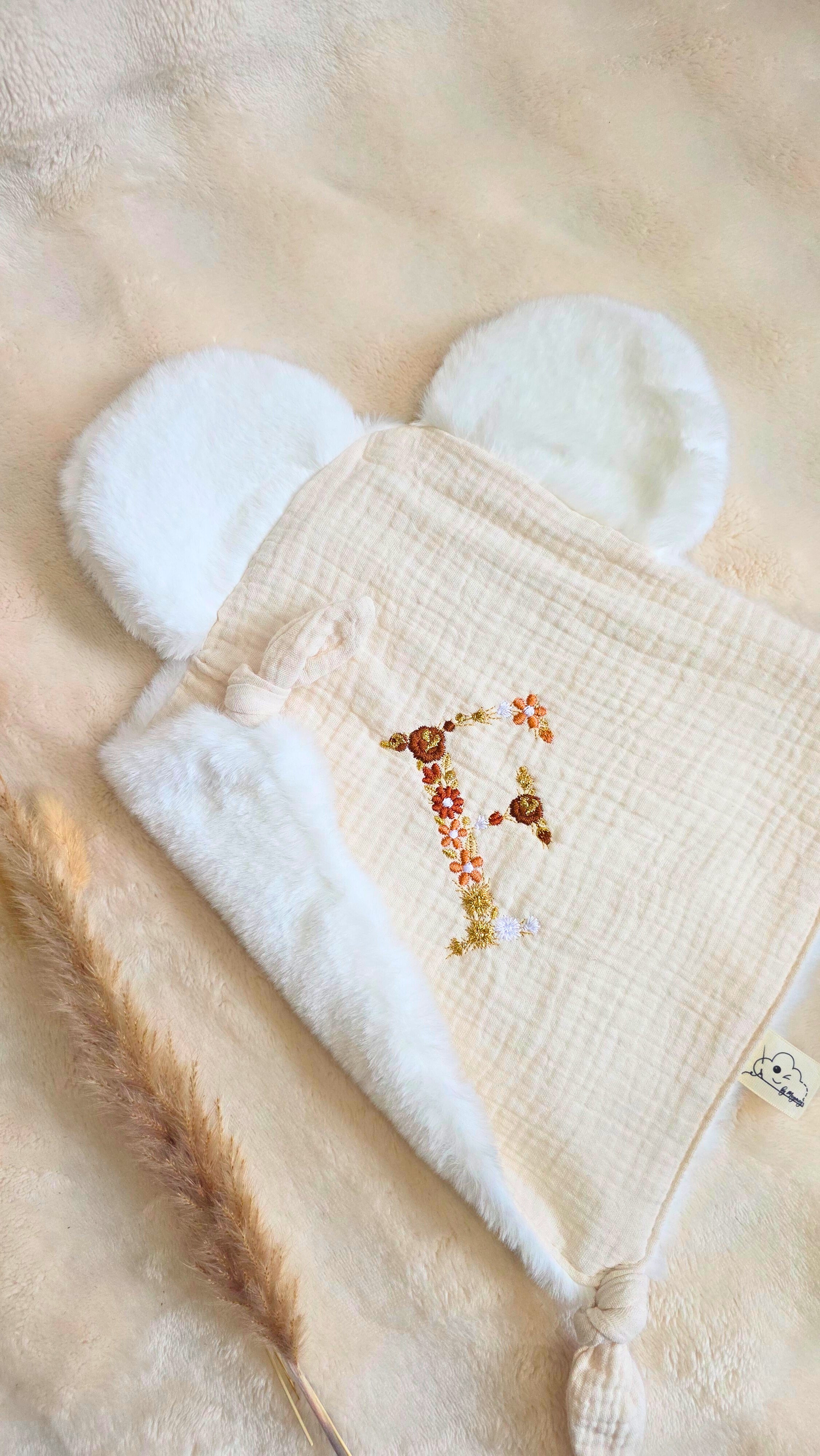 Doudou Alphabet - F
