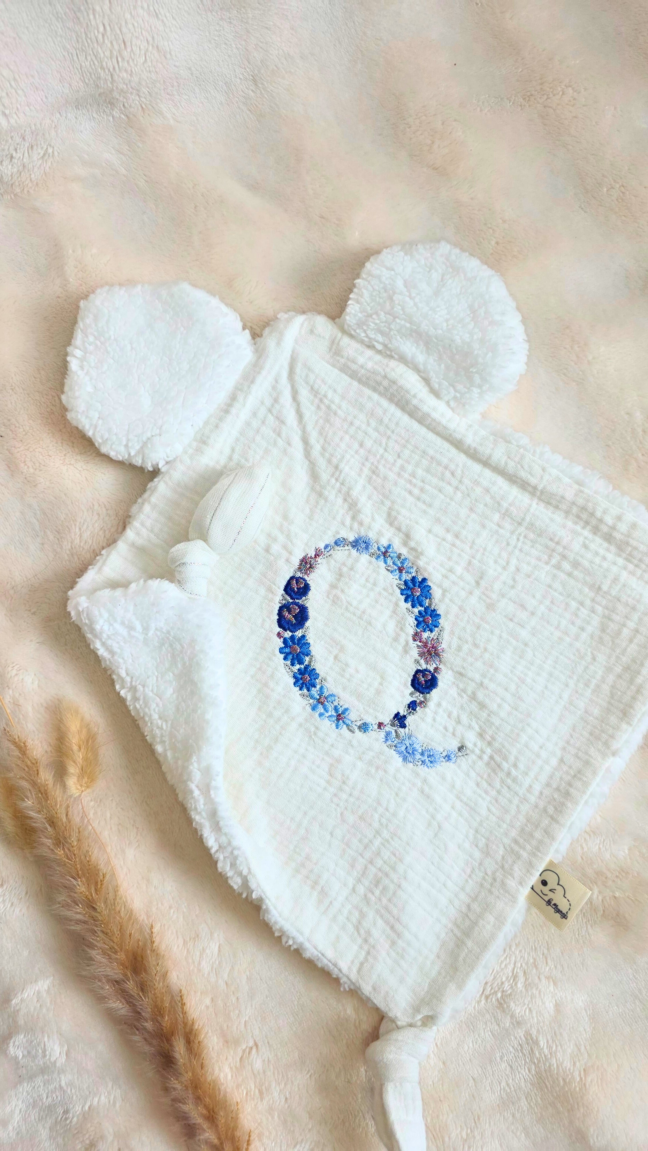 Doudou Alphabet - Q
