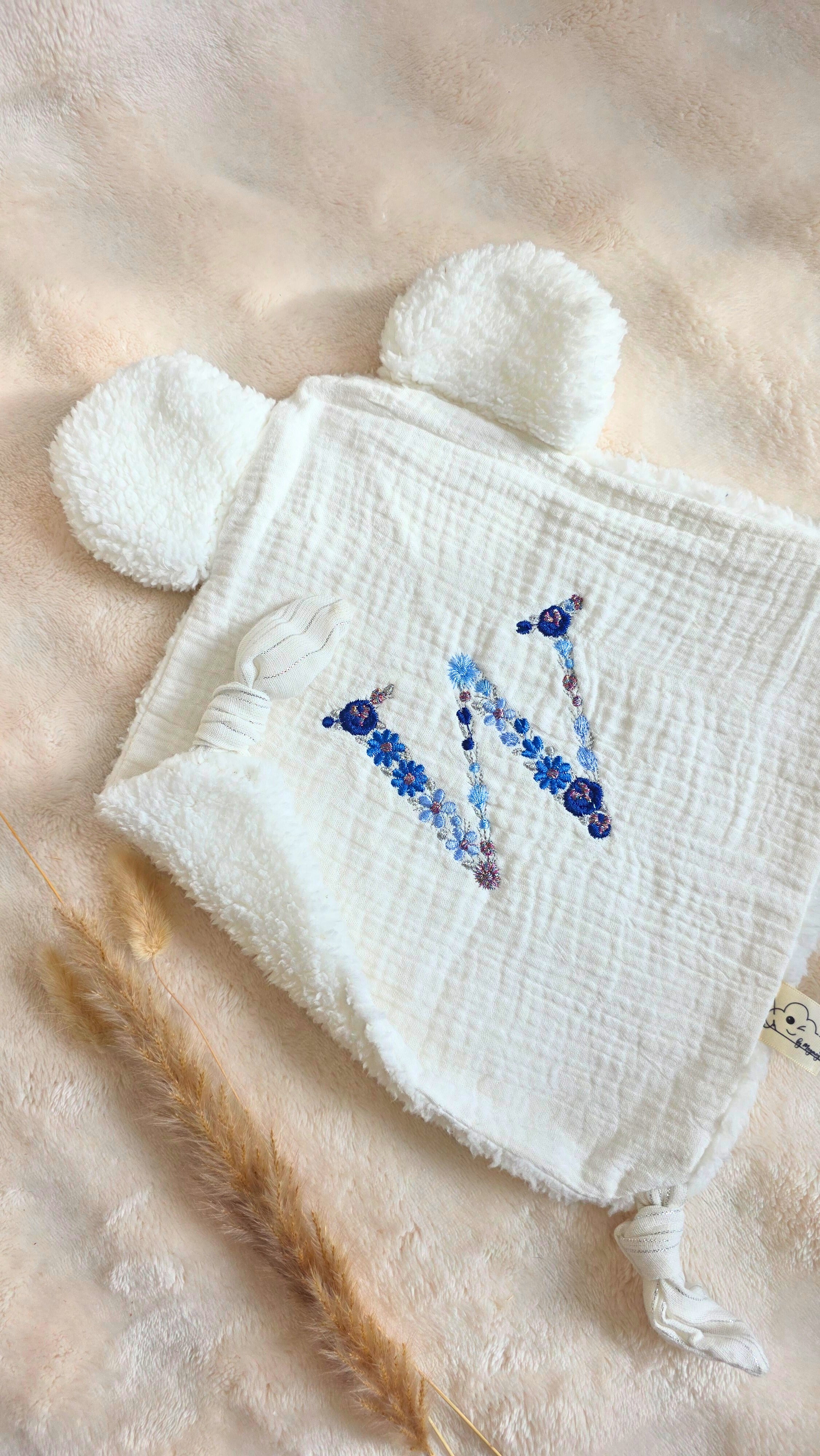 Doudou Alphabet - W